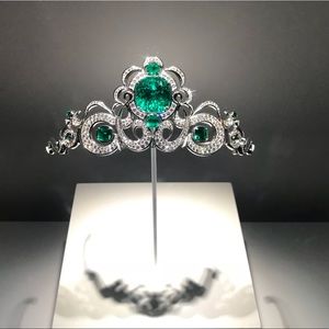 Meet your Posher, Kay